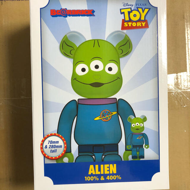 BE@RBRICK ALIEN 100% & 400% BE@RBRICK ALIEN 100% & 400%