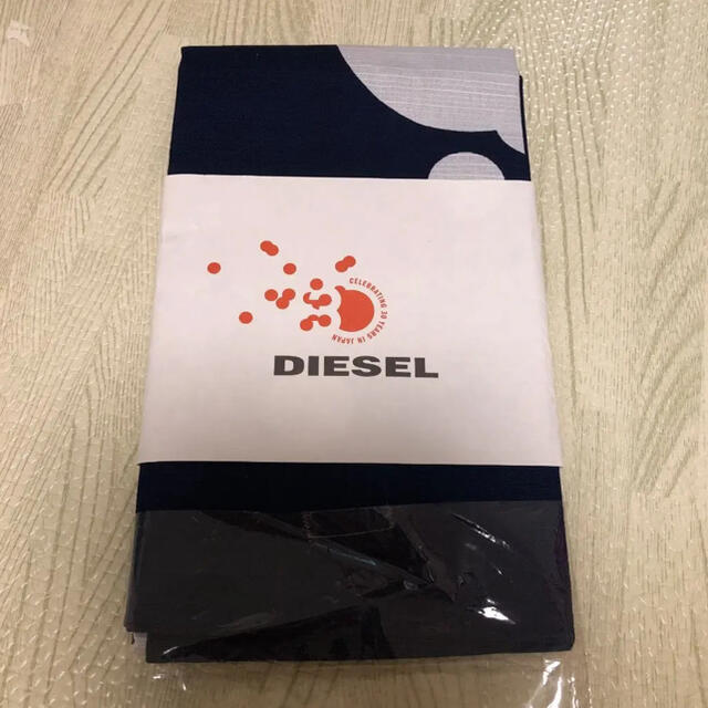 DIESEL(ディーゼル)のDIESEL ノベルティー 風呂敷 エンタメ/ホビーのコレクション(ノベルティグッズ)の商品写真