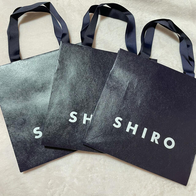 shiro(シロ)のSHIRO❤︎紙袋 レディースのバッグ(ショップ袋)の商品写真