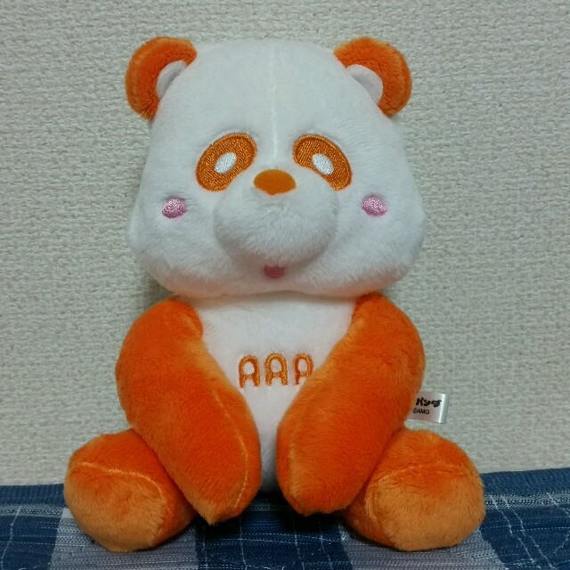 AAA(トリプルエー)のAAA え〜パンダ オレンジ
 エンタメ/ホビーのおもちゃ/ぬいぐるみ(ぬいぐるみ)の商品写真