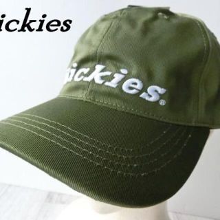 ディッキーズ(Dickies)の☆新品未使用☆ディッキーズ フロント刺繍ツイルローキャップ カーキ Fサイズ(キャップ)