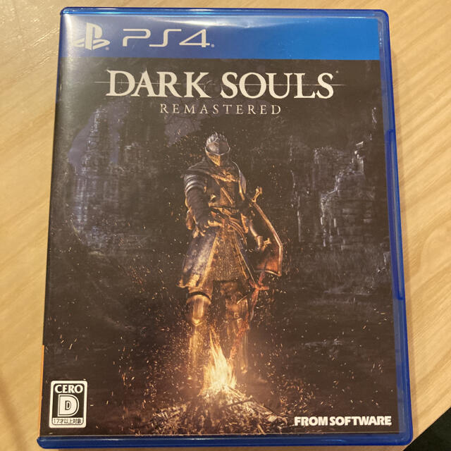 PlayStation4(プレイステーション4)のDARK SOULS REMASTERED（ダークソウル リマスタード） PS4 エンタメ/ホビーのゲームソフト/ゲーム機本体(家庭用ゲームソフト)の商品写真