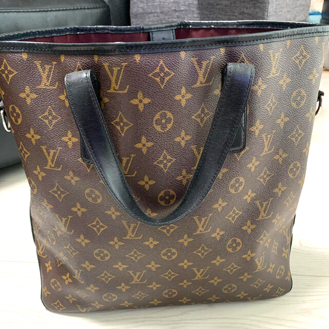 LOUIS VUITTON のトートバッグ ショルダーバッグ