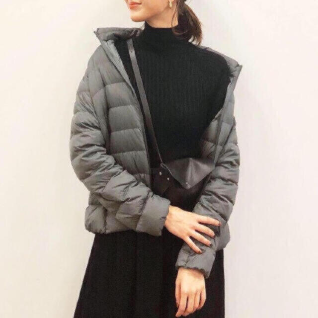 UNIQLO - ☆今期新品 定価6589円 ユニクロ ウルトラライトダウン UNIQLO - ☆今期新品 定価6589円 ユニクロ ウルトラライトダウン