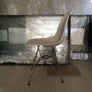 ハーマンミラー(Herman Miller)の画太郎様　専用　ハーマンミラー　イームズ チェア　白(デスクチェア)