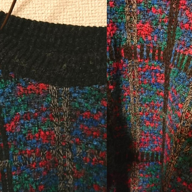 Santa Monica(サンタモニカ)のOLD古着　カラフルな毛糸がカワイイストライプ柄　design　KNIT　ニット メンズのトップス(ニット/セーター)の商品写真