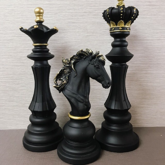 オブジェ　チェス駒 1