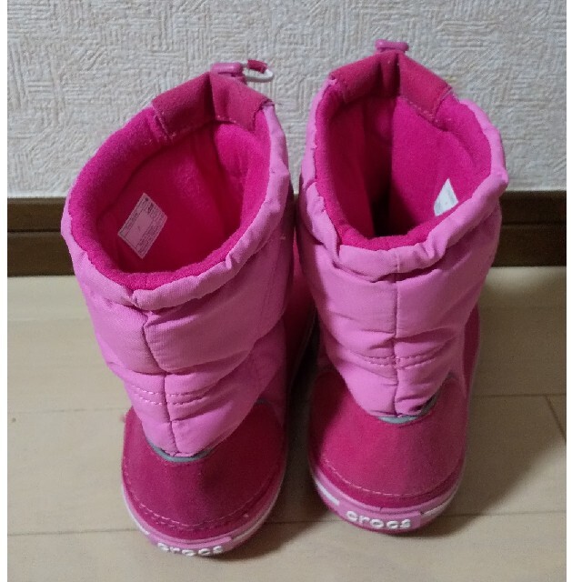 crocs(クロックス)のクロックス  crocs  スノーブーツ  19.5cm キッズ/ベビー/マタニティのキッズ靴/シューズ(15cm~)(ブーツ)の商品写真