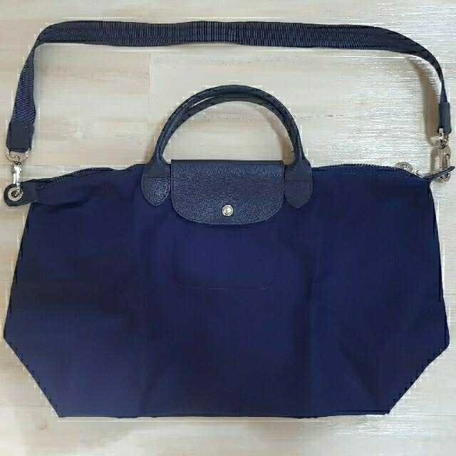 LONGCHAMP　ルプリアージュネオ　L