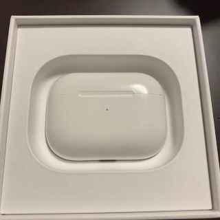 アップル(Apple)のAirPods Pro 充電ケース(ヘッドフォン/イヤフォン)