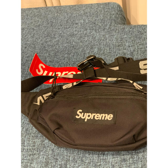 Supreme(シュプリーム)のシュプリーム　2018ss ボディバッグ メンズのバッグ(ショルダーバッグ)の商品写真