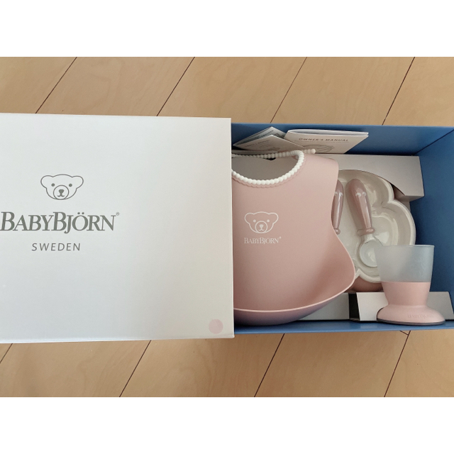 BABYBJORN(ベビービョルン)のお食事セット★ キッズ/ベビー/マタニティの授乳/お食事用品(お食事エプロン)の商品写真