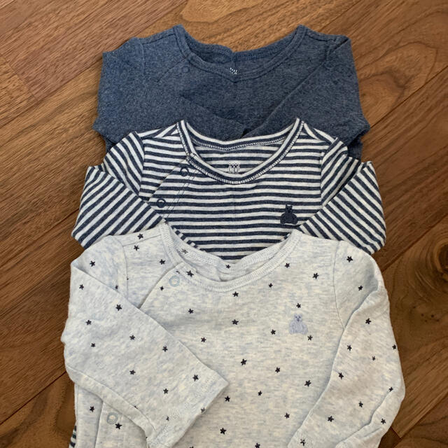 babyGAP(ベビーギャップ)のポコミ様専用　3枚セット　baby GAP 長袖ロンパース　前あき キッズ/ベビー/マタニティのベビー服(~85cm)(ロンパース)の商品写真