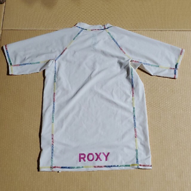 Roxy(ロキシー)のROXY　ロキシー　ラッシュガード　150 キッズ/ベビー/マタニティのキッズ服女の子用(90cm~)(水着)の商品写真