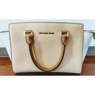 マイケルコース(Michael Kors)の【huku様専用】マイケル・コース ハンドバッグ(ハンドバッグ)