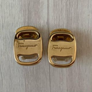 サルヴァトーレフェラガモ(Salvatore Ferragamo)のフェラガモ　イヤリング(イヤリング)