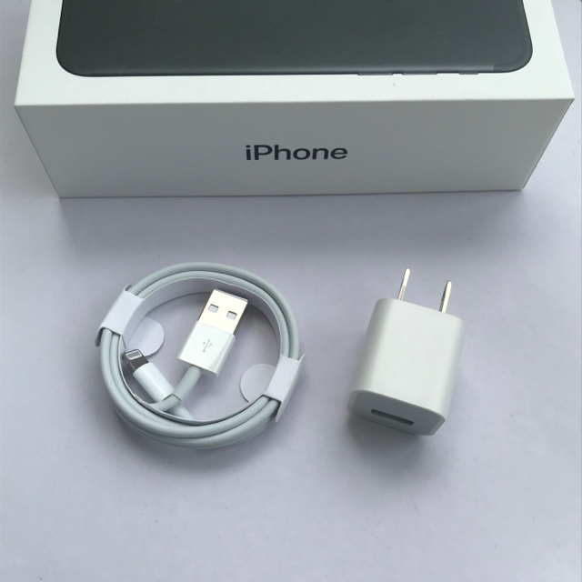 iPhone(アイフォーン)のiPhone 充電器 充電ケーブル コード lightning cable スマホ/家電/カメラのスマートフォン/携帯電話(バッテリー/充電器)の商品写真