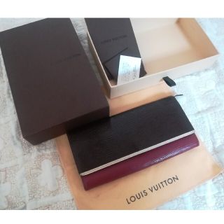 ルイヴィトン(LOUIS VUITTON)のルイヴィトン　エピ　長財布(財布)