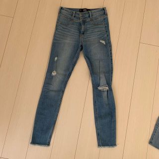 ホリスター(Hollister)のホリスター　ダメージデニム(デニム/ジーンズ)