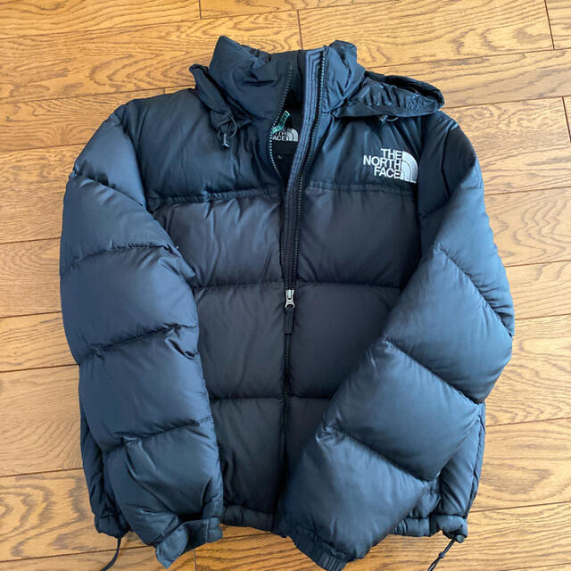 THE NORTH FACE(ザノースフェイス)のノースフェイス　レディースヌプシジャケット レディースのジャケット/アウター(ダウンジャケット)の商品写真