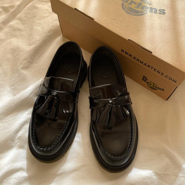 Dr. Martens タッセルローファー