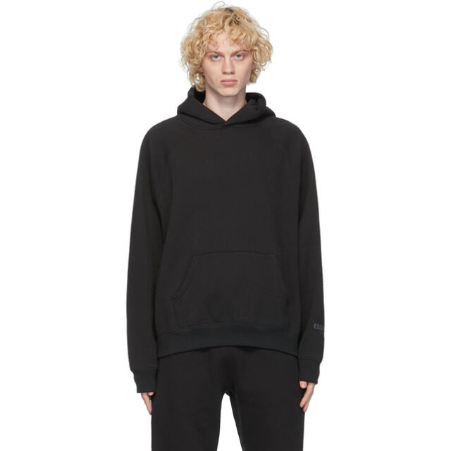 FEAR OF GOD ESSENTIALS