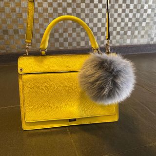 Furla - 1回のみ使用 FURLA チャーム付きハンドバッグ フルラの通販 by ...