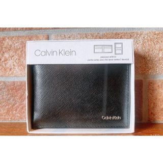 カルバンクライン(Calvin Klein)の限定お値引き！カルバンクライン　二つ折り財布　黒(折り財布)