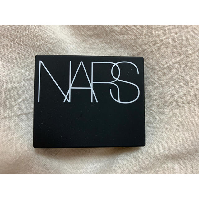 NARS(ナーズ)のNARS アイシャドウ　ライトモスグリーン5367 コスメ/美容のベースメイク/化粧品(アイシャドウ)の商品写真