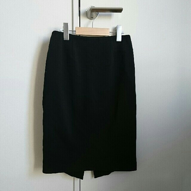 Loungedress(ラウンジドレス)の★KK様専用★(美品)ラウンジドレス 黒 タイトスカート レディースのスカート(ひざ丈スカート)の商品写真