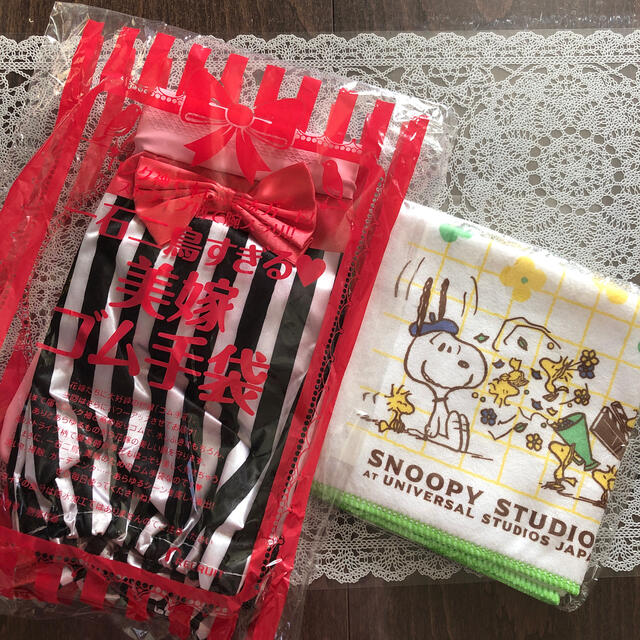 SNOOPY(スヌーピー)の🌸新品・未使用🌸キッチン用品🌸ゴム手袋🌸キッチンクロス🌸 インテリア/住まい/日用品の日用品/生活雑貨/旅行(日用品/生活雑貨)の商品写真