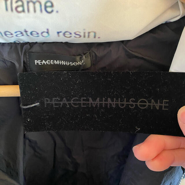 PEACEMINUSONE(ピースマイナスワン)のpeaceminusone PMO PUFFER JACKET MULTI メンズのジャケット/アウター(ダウンジャケット)の商品写真