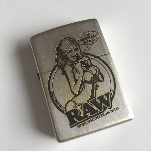 ZIPPO(ジッポー)の新品　RAW 正規品　zippo ライター  ジッポ　ロッキンジェリービーン  メンズのファッション小物(タバコグッズ)の商品写真