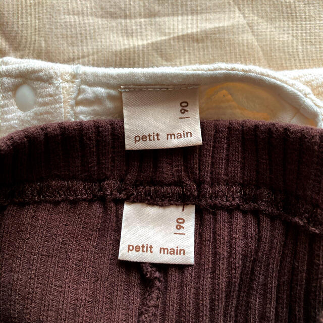 petit main(プティマイン)のプティマイン　　　トップス&レギンスセット キッズ/ベビー/マタニティのキッズ服女の子用(90cm~)(その他)の商品写真