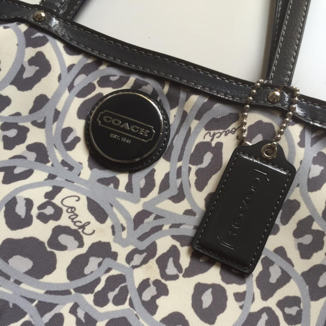 COACH(コーチ)の専用＊COACH＊コーチ ハンドバッグ  レディースのバッグ(ハンドバッグ)の商品写真