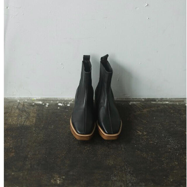 TODAYFUL(トゥデイフル)のTODAYFUL プラットフォームレザーブーツ　黒　37inch 23.5cm レディースの靴/シューズ(ブーツ)の商品写真