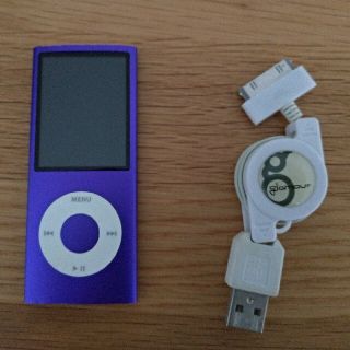 アイポッド(iPod)のiPod nano 8GB 充電ケーブル付(ポータブルプレーヤー)