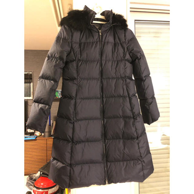 激安/新作ジャケット/アウター値下げ!新品タグ付き セオリー ダウンコート(濃紺 Pサイズ)
