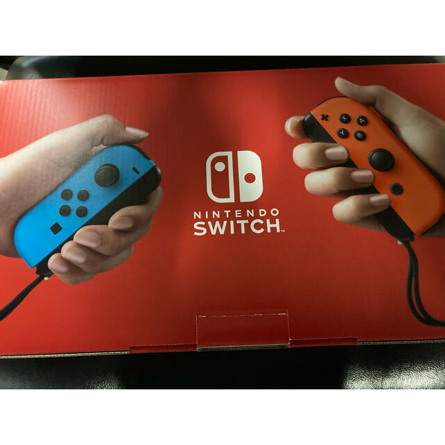 Nintendo Switch(ニンテンドースイッチ)の新品　任天堂　ニンテンドースイッチ 本体 ネオン 新型 エンタメ/ホビーのゲームソフト/ゲーム機本体(家庭用ゲーム機本体)の商品写真