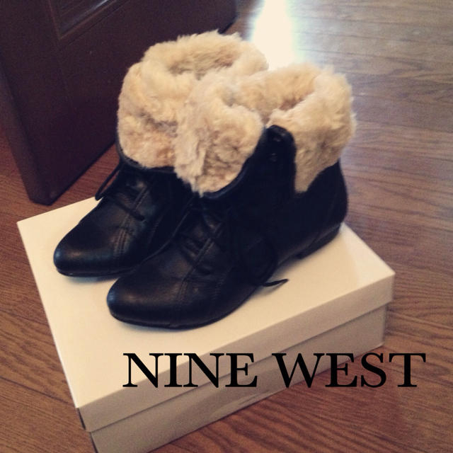 NINE WEST(ナインウエスト)のNINE WEST♡折り返しボアブーツ レディースの靴/シューズ(ブーツ)の商品写真