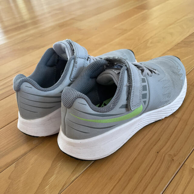 Nike Nike 蛍光色が可愛いナイキスニーカーセンチの通販 By たまの店 ナイキならラクマ Nike Nike 蛍光色が可愛いナイキスニーカーセンチの通販 By たまの店 ナイキならラクマ