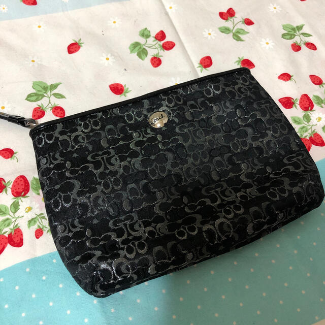 COACH(コーチ)の美品　未使用　コーチcoach ビッグ　黒ポーチ　ファイル　小物入れ　化粧ポーチ レディースのファッション小物(ポーチ)の商品写真