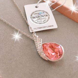 スワロフスキー(SWAROVSKI)のスワロフスキー　アクセサリー　ネックレス　新品(ネックレス)