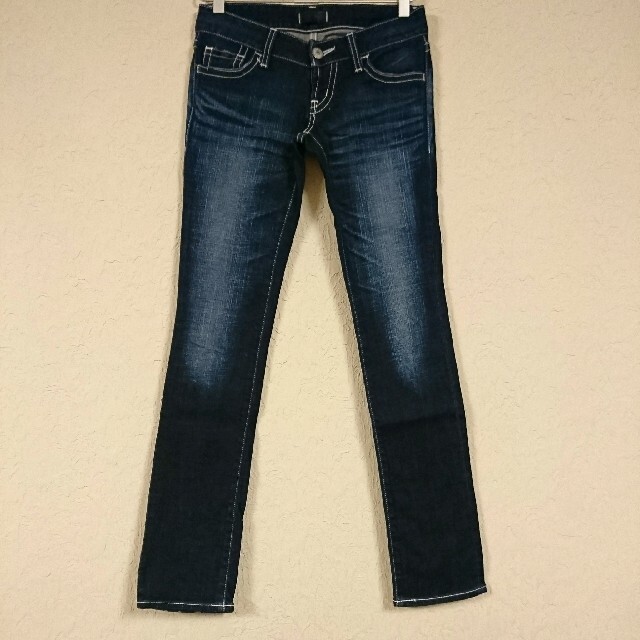 moussy(マウジー)のMOUSSY slim straight denim 25 レディースのパンツ(デニム/ジーンズ)の商品写真