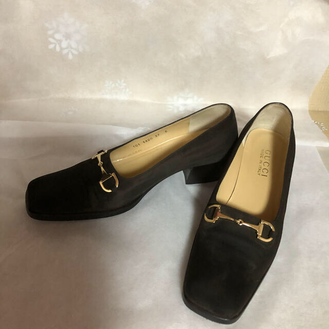 かわいい! Gucci - GUCCIグッチsuedeパンプス37 美品 お値引き中 ハイヒール+パンプス かわいい! Gucci - GUCCIグッチsuedeパンプス37 美品 お値引き中 ハイヒール+パンプス