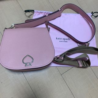 ケイトスペードニューヨーク(kate spade new york)のkate spade スージーラージサドル　ピンク(ショルダーバッグ)