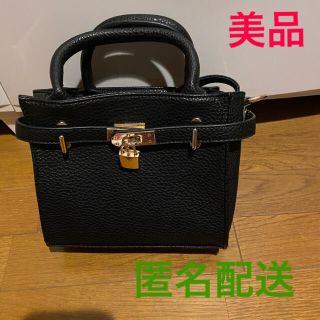 【美品】ハンドバッグ　黒　合皮　(ハンドバッグ)