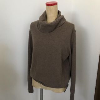 ユニクロ(UNIQLO)のマキコ様専用　ユニクロ　カシミアタートルセーター　XL(ニット/セーター)