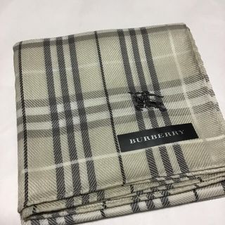 バーバリー(BURBERRY)のお値下げ　バーバリーハンカチ　新品未使用品(ハンカチ/ポケットチーフ)