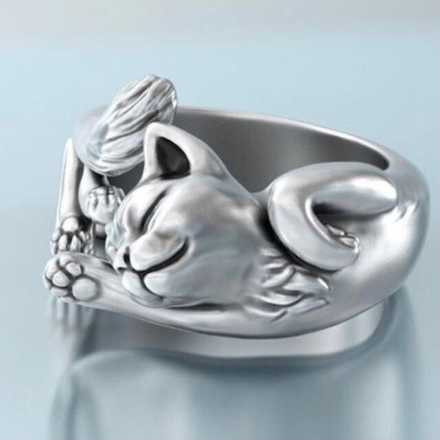 新品 ネコ好きのためのシルバーリング シルバーアクセ 指輪 眠り猫 ユニセックス レディースのアクセサリー(リング(指輪))の商品写真